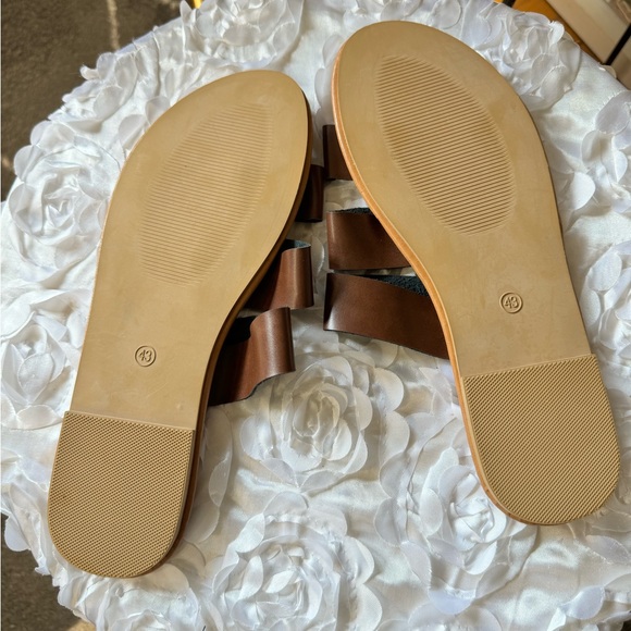 Shein Minimalist Slide Sandals. Color Brown. Size 10. - Picture 5 of 6